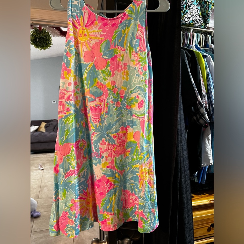 Lilly P tank top dress
Size XS
Excellent condition